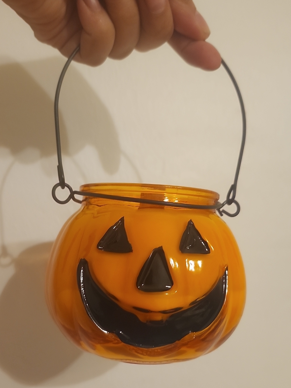 Handcrafted Jacks Autumn Treat Pumpkin Pie- Halloween Candle